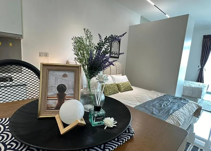Twin Galaxy Studio 4Pax With Balcony Wifi Youtube Netflix
