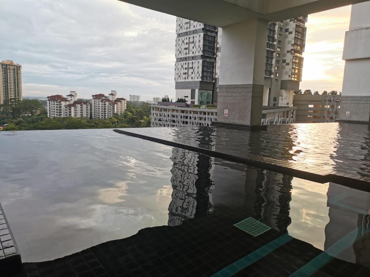 Twin Galaxy 4pax With Balcony Wifi Youtube Netflix *
